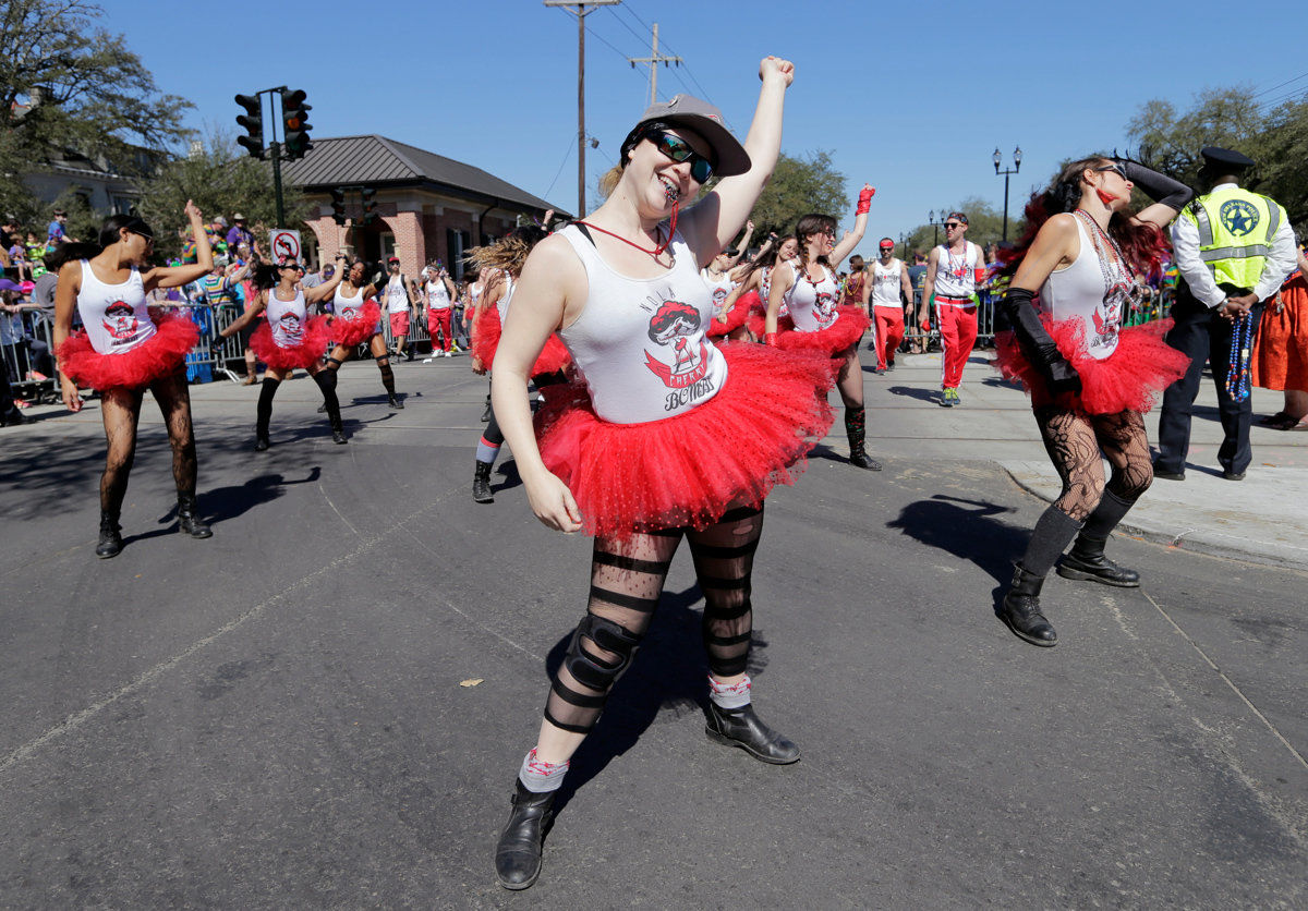 Krewe of Iris 2017 rolls in New Orleans: See Mardi Gras parade photos